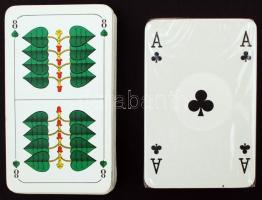 1 pakli póker kártya és 1 pakli tarokk kártya