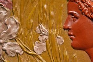 Ernst Wahliss Wien, szecessziós fali dísztál, festett fajansz, jelzett, hibátlan, d:37 cm / Ernst Wa...