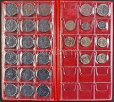 Olaszország 1955-1995. 45db kizárólag klf 100L fémpénzből álló gyűjtemény éremberakó albumba, ritkáb...