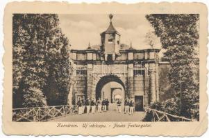 Komárom, Új várkapu / castle gate (EB)