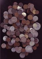 550g vegyes fémpénz, egész világ, régi és új