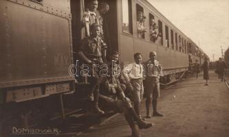 Dombóvár, Vasútállomás, cserkészek, photo