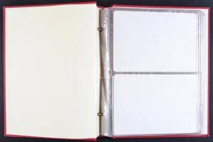 Modern képeslapalbum 46 férőhellyel, szép állapotban / Modern album for 48 postcards, good quality