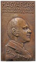 1926. "Magyarság Sportegyesület Dunakeszi 1926 - Lányi Ferenc" egyoldalas bronz plakett (108x63mm) T:2- Hungary 1926. "Ferenc Lányi" commemorative bronze plaque (108x63mm) C:VF
