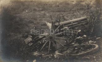 4 db RÉGI katonai, hadi témájú képeslap; Uher Ödön fotósorozat, a budapesti
császári és királyi tüz...