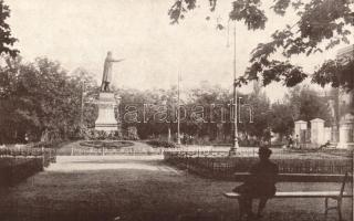 Kharkiv, Karazin University park, Lenin monument