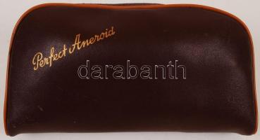 Régi működő vérnyomás mérő, eredeti tokjában, 20×8 cm