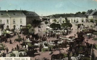 Érsekújvár, Kossuth Lajos tér, vásár / square, market place (fa)