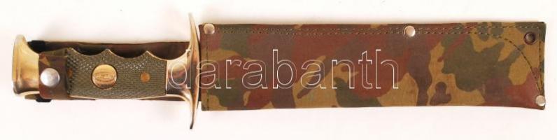 Vadász tőrkés, jelzett, bronz markolattal, eredeti tokjában, h:34 cm