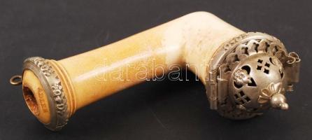 Adler márkájú díszes fém betétes tajtékpipa, jelzett, jó állapotban, m:9 cm, h:7 cm /Antique meersch...
