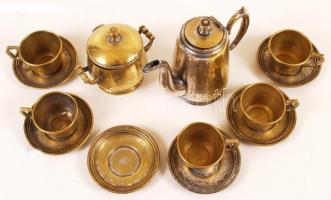 Gazdagon díszített hiányos mokkás készlet, jelzett (M.Jarra), fém, kopott