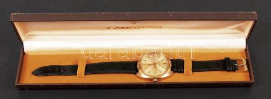 cca 1960 Longines Conquest mechanikus karóra eredeti szíjjal, tokkal, szép állapotban / cca 1960 Lon...