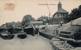 Apatin, Halászbárkák a Dunán / riverside, fishing boats