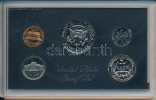 Amerikai Egyesült Államok 1972. 1c-1/2$ 5klf érme szettben, díszkiadásban T:PP USA 1972. 1 Cent - 1/2 Dollar (5 diff.) set of coins in plastic case C:PP