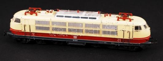 Marklin mozdony, apró hibákkal, működik, h:23 cm