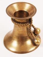 Díszített réz gyertyatartó, m:5 cm