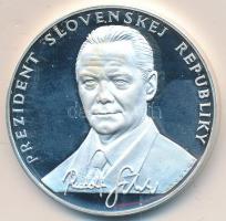 Szlovákia 2003. Rudolf Schuster Ag emlékérem dísztokban. Szign.: Novotny (31,93g/0.925/40mm) T:PP Slovakia 2003. Rudolf Schuster Ag commemorative medallion in case. Sign: Novotny (31,93g/0.925/40mm) C:PP