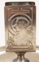 Női arcképes fém gyufatartó, m:10 cm, d:14 cm