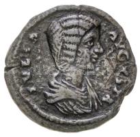 Római Birodalom / Julia Domna 196-202. Denar Ag (3.06g) T:2- Roman Empire / Julia Domna 196-202. Denar Ag "IVLIA AVGVSTA / CONCORDIA" (3.06g) C:VF RIC 637.