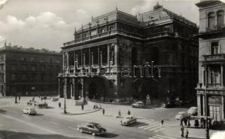 29 db vegyes, főleg modern, magyar fekete-fehér városképes lap (több Budapest) / 29 mixed, mostly modern Hungarian black and white town-view postcards (mostly Budapest)