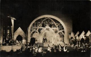 34 db MODERN magyar városképes lap (1 db üdvözlőlap) / 34 modern Hungarian town-view postcards with ...