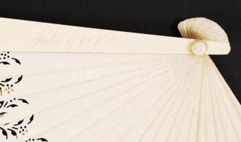 Régi mintás bakelit legyező "Emlék 1924" felirattal