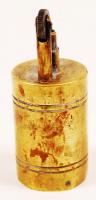 Henger alakú réz öngyújtó, m: 7,5 cm /
copper lighter