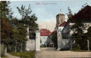 Győr, Püspöki vár bejárata