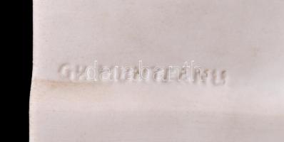 Constantin Brancusi (1876-1957) román szobrász mellszobra. Porcelán, fehér mázas, Gh. Munteanu jelzé...