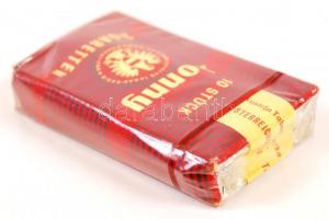 Johnny 10 db cigaretta /
cigarettes