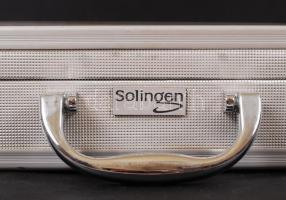 Solingen számzáras fém aktatáska, jó állapotban /
Solingen briefcase