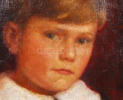 Pándy Lajos (1895-1957): Kisfiú naranccsal. Olaj, vászon, jelzett, 65×55 cm