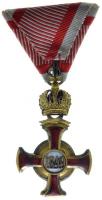 1869-1916. "Koronás Arany Érdemkereszt a Vitézségi Érem szalagján" aranyozott Br kitünteté...