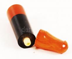 Adler Fülöp és Fia borostyán szipka eredeti bőr tokban, h: 6,5 cm