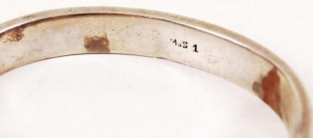 Ezüst (Ag.) gyermek karkötő, nielló díszítéssel, jelzett, 4×5 cm, bruttó: 11 g