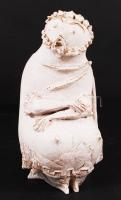 Török János (1932-1996): Gondolkodó. Mázas kerámia, jelzett, hibátlan, m:21 cm