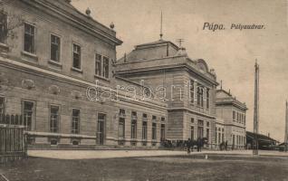 Pápa - 30 darabos régi képeslapgyűjtemény leírásokkal ellátott albumban