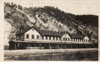 Zólyombrézó, Podbrezová; vasútállomás, stanice / railway station