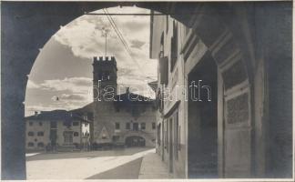 Pieve di Cadore, Piazza Tiziano e Municipio / square, town hall
