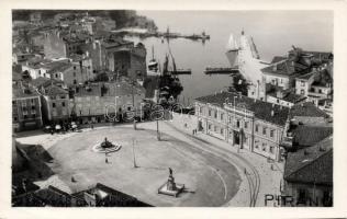 Piran, Pirano; port, cafe