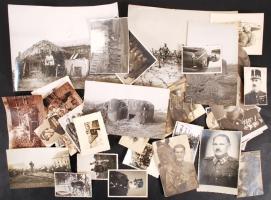 1914-1944 53 db-os katona fotó hagyaték tétel, benne sok érdekes és feliratozott fotó kitüntetésekke...