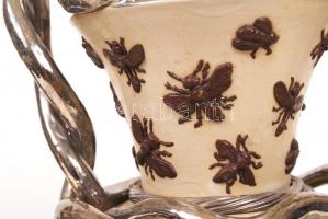 Antik angol bisquit porcelán váza pár, ezüstmázas, plasztikusan megformált kígyófülekkel, restaurált...