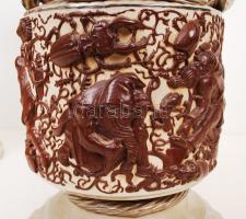 Antik angol bisquit porcelán váza pár, ezüstmázas, plasztikusan megformált kígyófülekkel, restaurált...