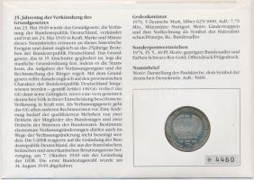 NSZK 1974. 5M Ag "25 éves az alkotmány" érmés bélyeges borítékon alkalmi bélyegzővel T:PP
...