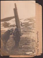 1914. VII. 21. Légijárművek elleni löveg, feliratozott katonai fotó, a kockás irkalap hozzáragasztva, 14x9 cm / 1914 Military photos from the world war I., gun, 14x9 cm