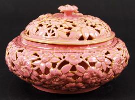 Zsolnay virágos áttört bonbonier, kézzel festett, jelzett, rózsaszín mázzal, igényesen restaurált, formaszám:1988, m:9 cm, d:16 cm