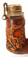 Vadász jelenetes antik tajtékpipa 1801-es datálással, kézzel faragott, ezüst szerelékkel, mesterjegg...