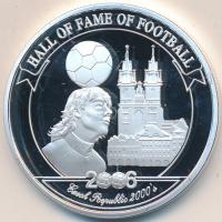 Uganda 2006. 2000Sh Ag "A labdarúgás halhatatlanjainak csarnoka - Csehország 2000-es évek / Pav...