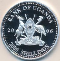 Uganda 2006. 2000Sh Ag "A labdarúgás halhatatlanjainak csarnoka - Portugália 2000-es évek / Luis Figo" T:PP Tanúsítvánnyal Uganda 2006. 2000 Shilling Ag "Hall of Fame of football - Portugal 2000s" C:PP With certificate