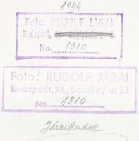 cca 1950 Járai Rudolf (1913-1993): Csendélet, vintage fotóművészeti alkotás, aláírva, pecsételve, 24...